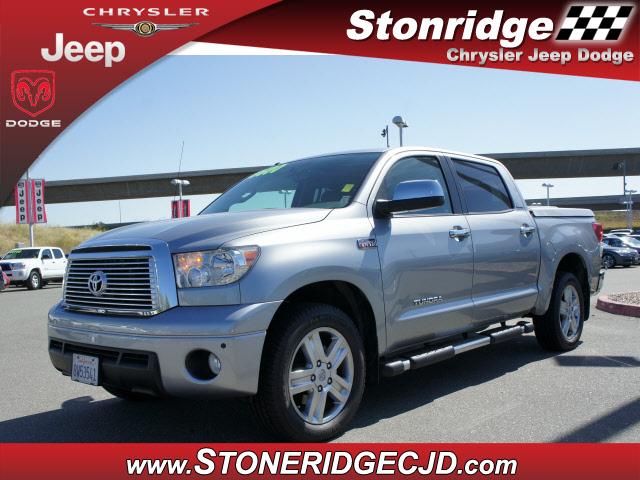 Photo of 2010 Toyota Tundra