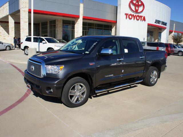 Photo of 2012 Toyota Tundra
