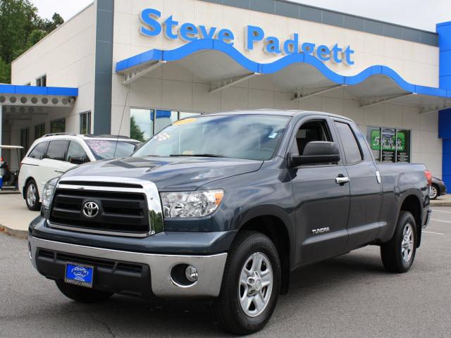 Photo of 2010 Toyota Tundra