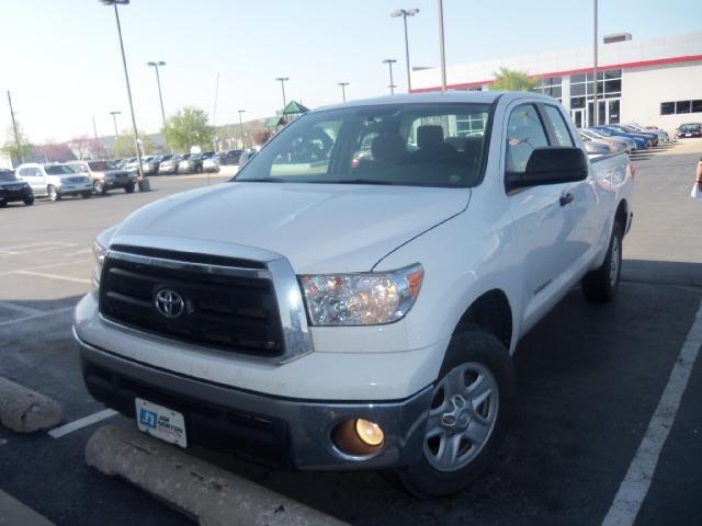 Photo of 2010 Toyota Tundra