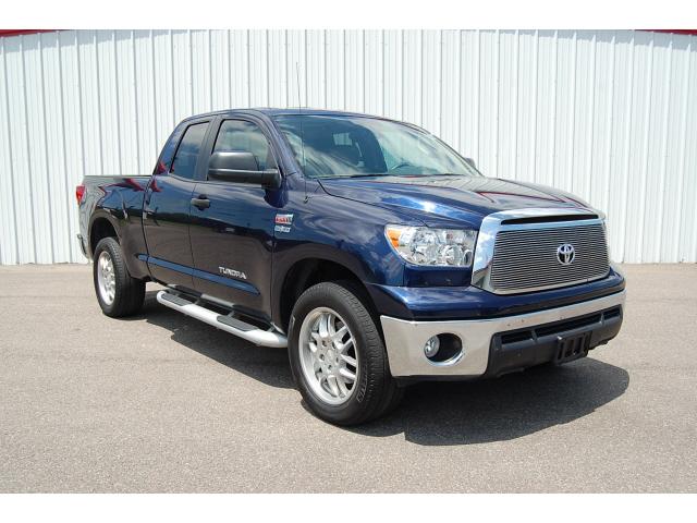 Photo of 2011 Toyota Tundra