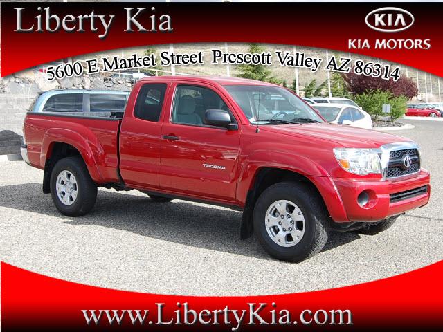 Photo of 2011 Toyota Tacoma