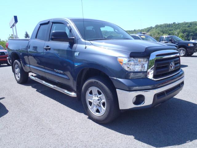 Photo of 2010 Toyota Tundra