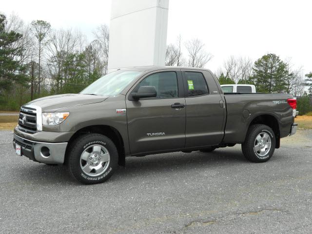 Photo of 2012 Toyota Tundra