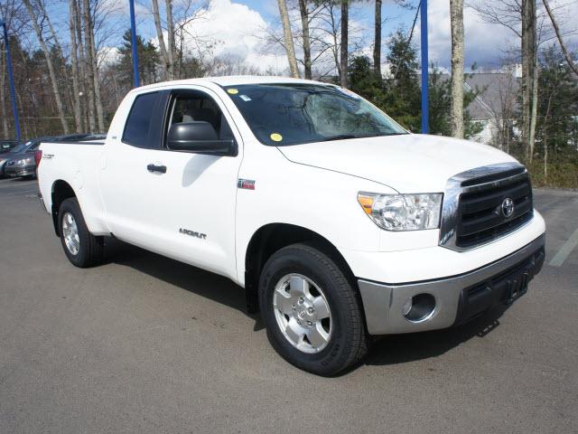 Photo of 2010 Toyota Tundra