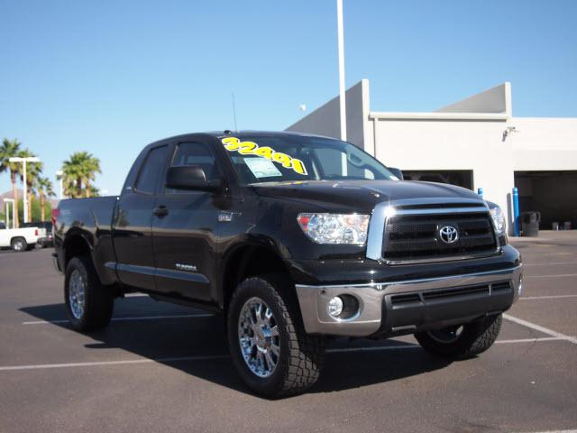 Photo of 2011 Toyota Tundra