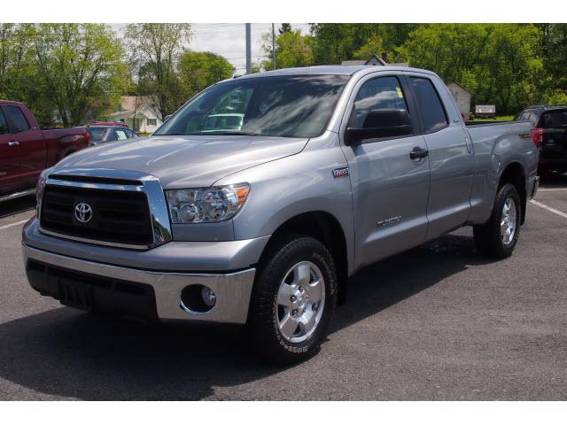 Photo of 2010 Toyota Tundra