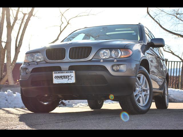 Photo of 2005 BMW X5