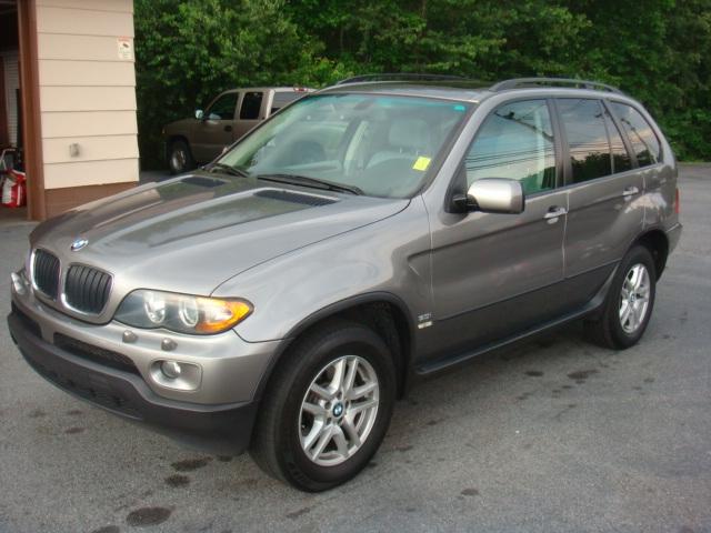 Photo of 2005 BMW X5