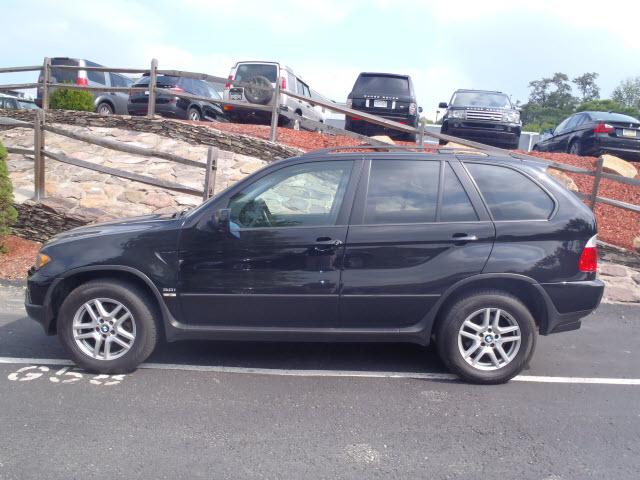 Photo of 2005 BMW X5