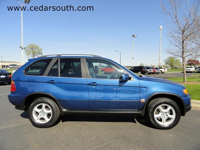 Photo of 2002 BMW X5