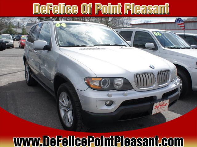 Photo of 2004 BMW X5