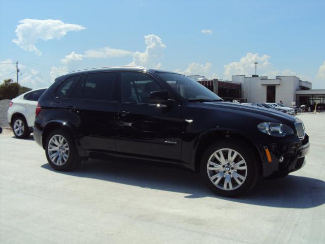 Photo of 2012 BMW X5