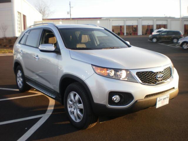 Photo of 2012 Kia Sorento