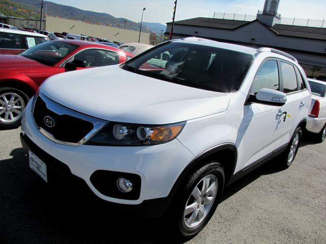 Photo of 2011 Kia Sorento
