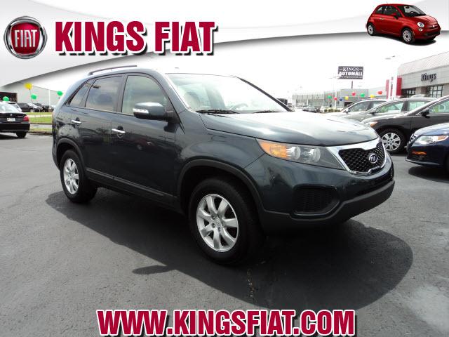 Photo of 2011 Kia Sorento