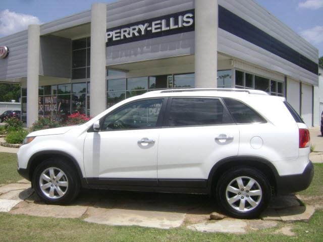 Photo of 2011 Kia Sorento