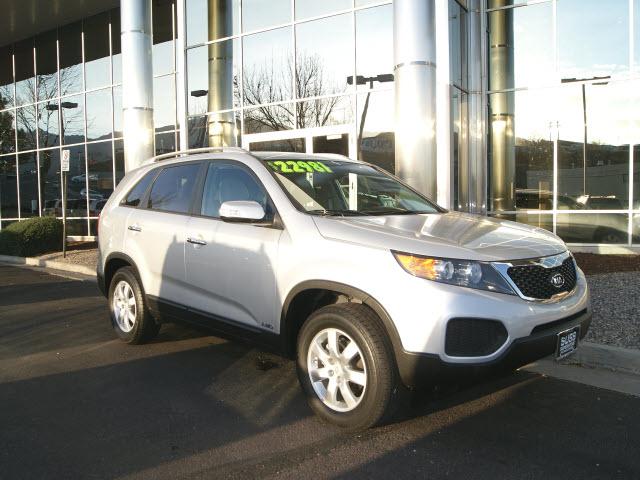 Photo of 2011 Kia Sorento