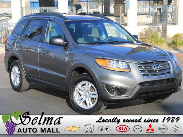 Photo of 2011 Hyundai Santa Fe