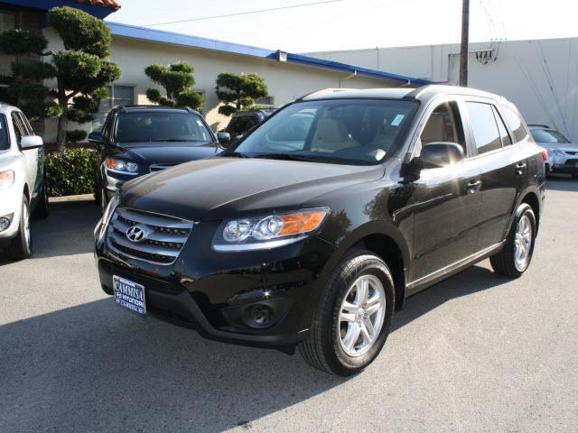Photo of 2012 Hyundai Santa Fe