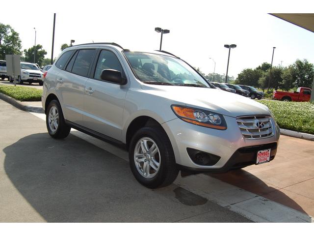 Photo of 2011 Hyundai Santa Fe