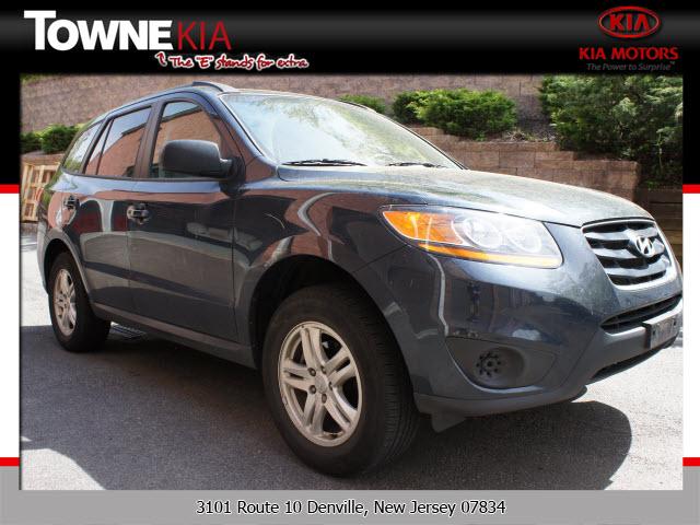 Photo of 2011 Hyundai Santa Fe