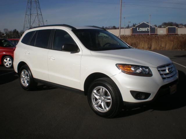 Photo of 2011 Hyundai Santa Fe
