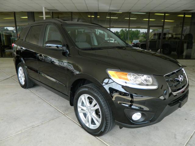 Photo of 2011 Hyundai Santa Fe
