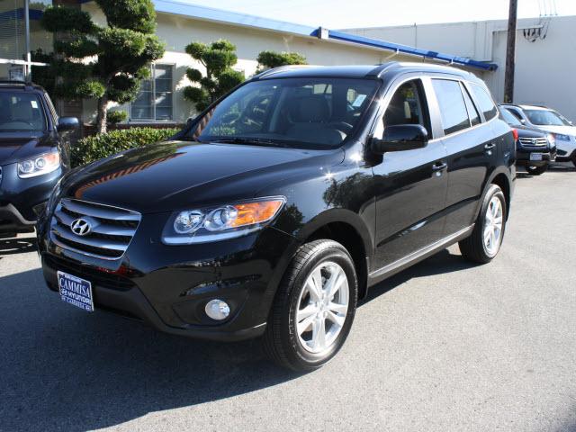 Photo of 2012 Hyundai Santa Fe