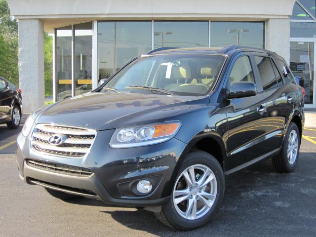 Photo of 2012 Hyundai Santa Fe