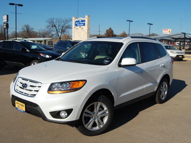 Photo of 2011 Hyundai Santa Fe