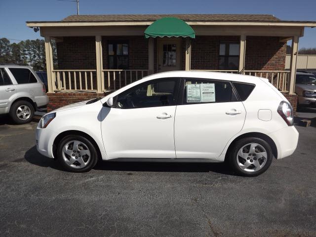 Photo of 2009 Pontiac Vibe