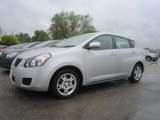 Photo of 2010 Pontiac Vibe
