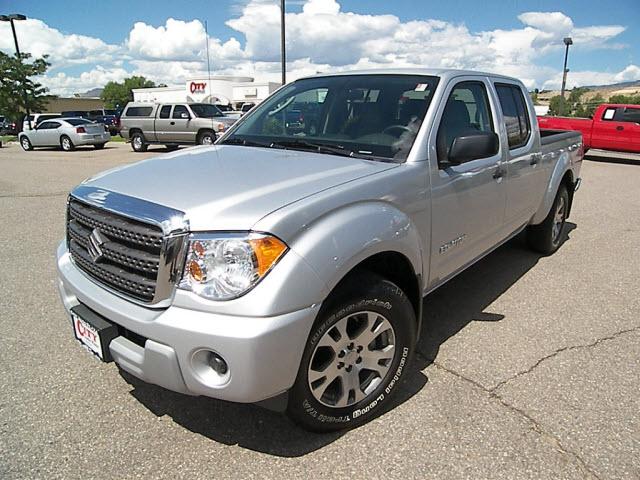 Photo of 2011 Suzuki Equator