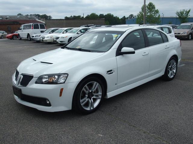Photo of 2009 Pontiac G8