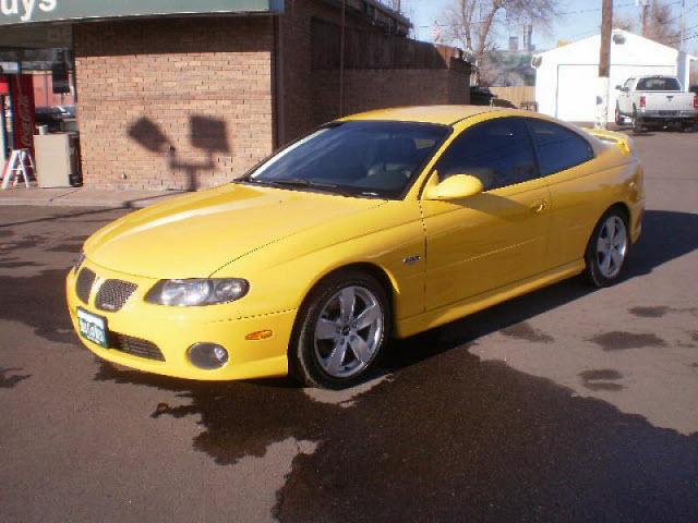Photo of 2004 Pontiac GTO