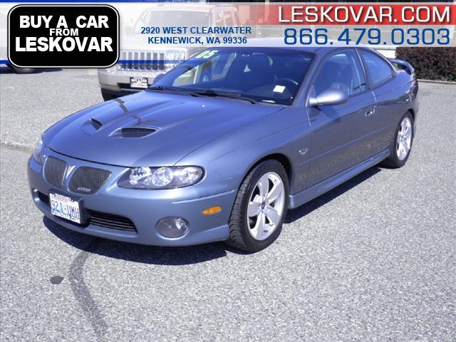 Photo of 2005 Pontiac GTO