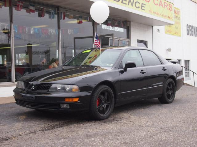 Photo of 2002 Mitsubishi Diamante