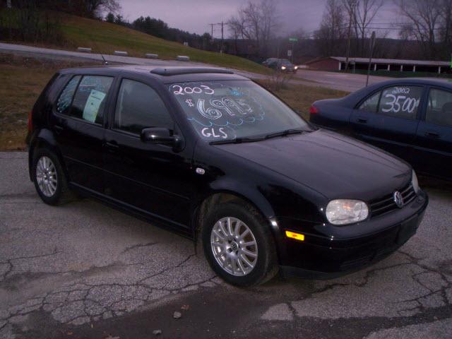Photo of 2003 Volkswagen Golf