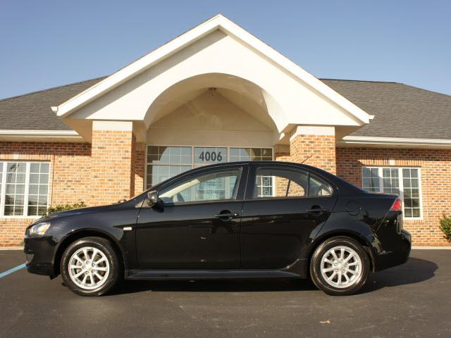 Photo of 2010 Mitsubishi Lancer