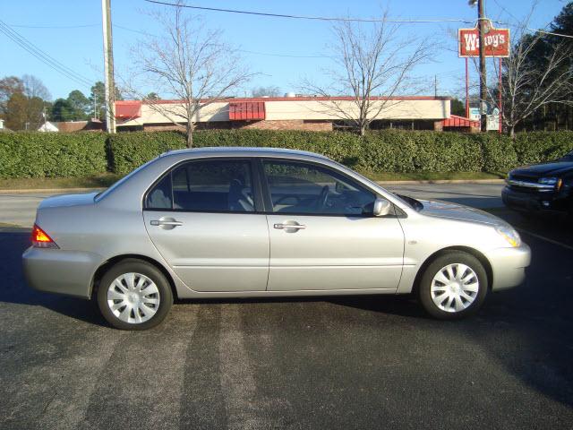 Photo of 2006 Mitsubishi Lancer