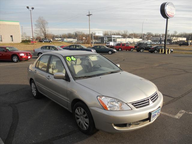 Photo of 2006 Mitsubishi Lancer