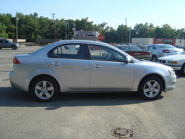 Photo of 2009 Mitsubishi Lancer
