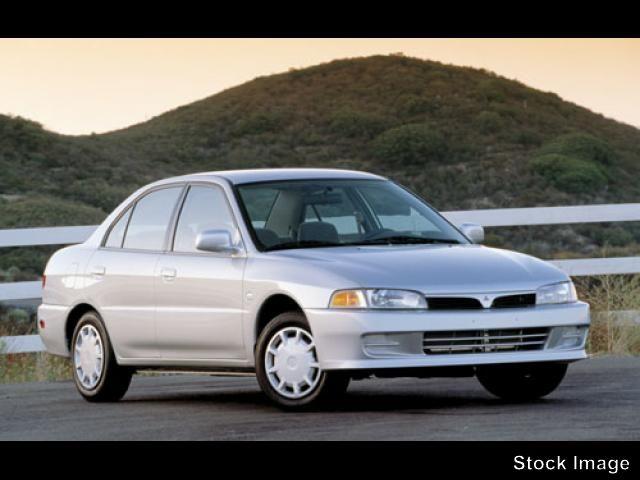 Photo of 2001 Mitsubishi Mirage