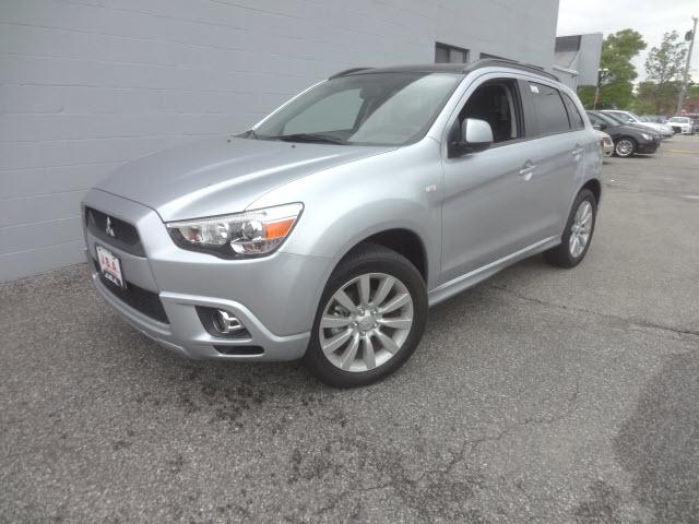 Photo of 2011 Mitsubishi Outlander