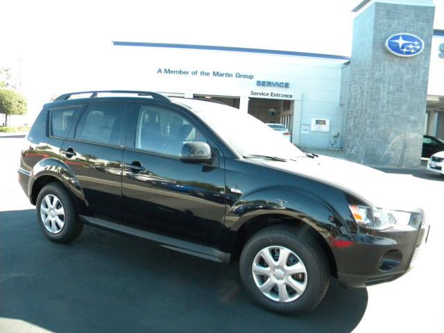 Photo of 2012 Mitsubishi Outlander