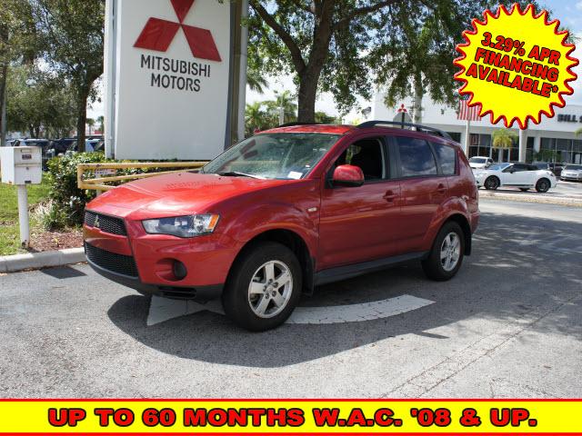 Photo of 2010 Mitsubishi Outlander