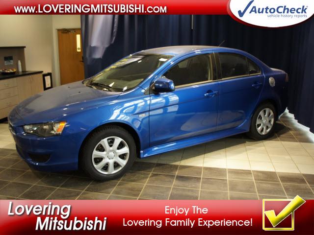 Photo of 2012 Mitsubishi Outlander