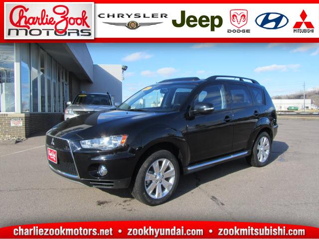Photo of 2012 Mitsubishi Outlander