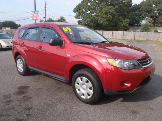 Photo of 2009 Mitsubishi Outlander